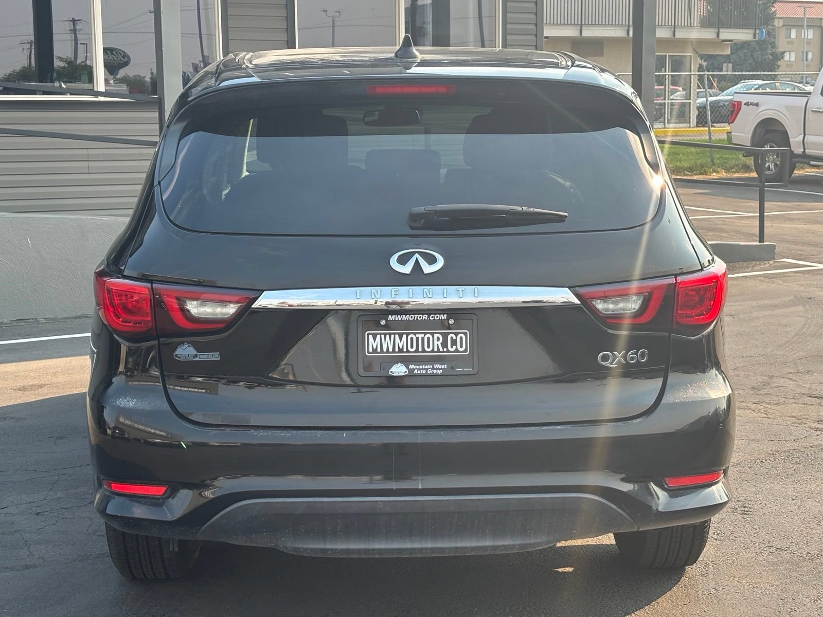 Used 2019 INFINITI QX60 Pure FWD image 9