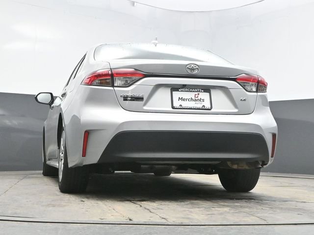 Used 2023 Toyota Corolla LE FWD image 38