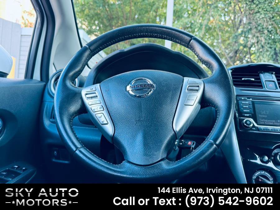 Used 2016 Nissan Versa Note SV FWD image 11