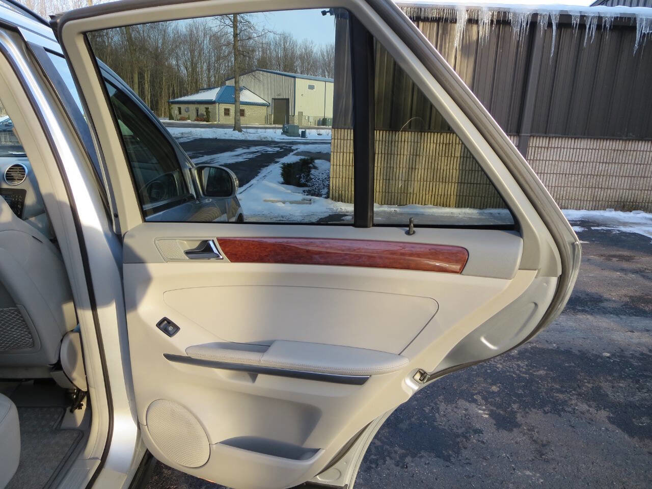 Used 2007 Mercedes-Benz ML 350 4MATIC image 19