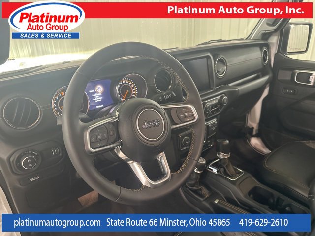 Used 2023 Jeep Gladiator Overland image 13
