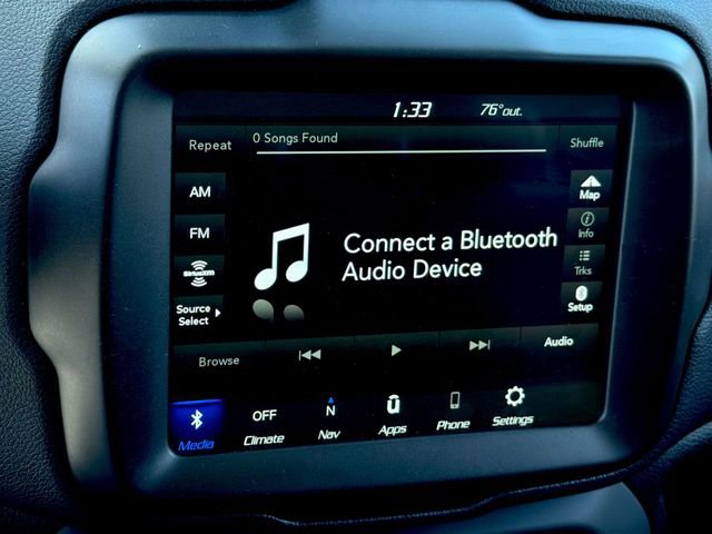 Used 2023 Jeep Renegade Latitude image 28