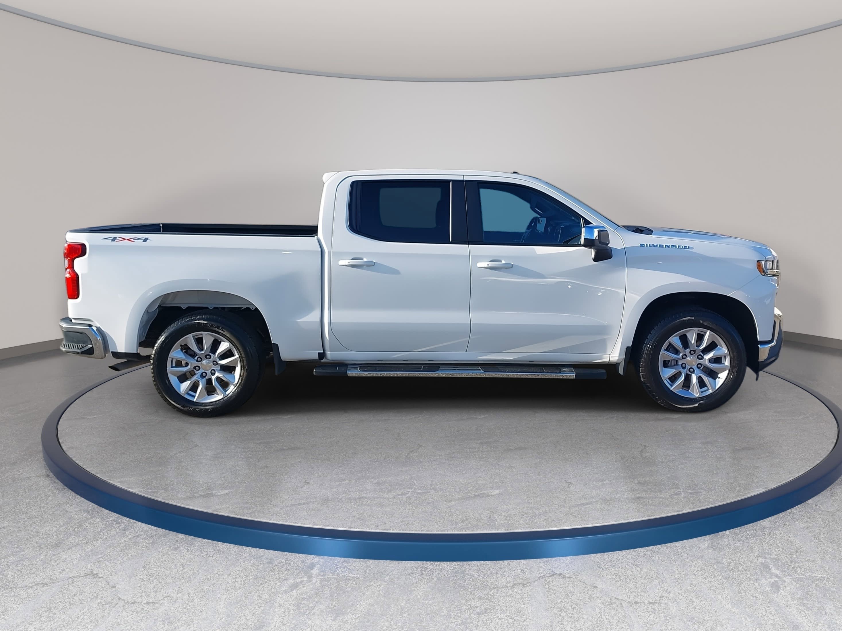 Used 2019 Chevrolet Silverado 1500 LT w/ All-Star Edition image 4
