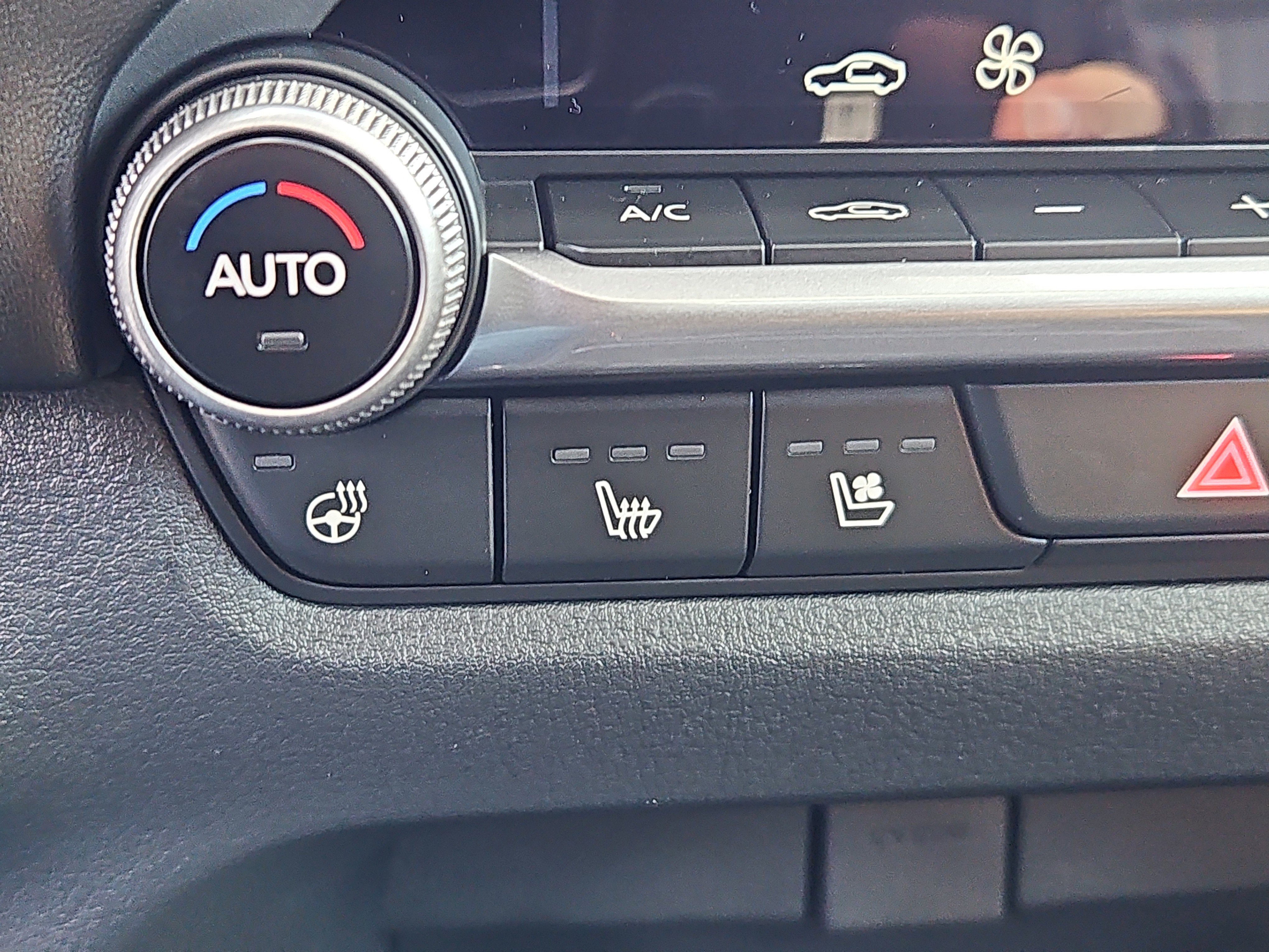 New 2025 MAZDA CX-50 AWD 2.5 Turbo w/ Weather Package image 12