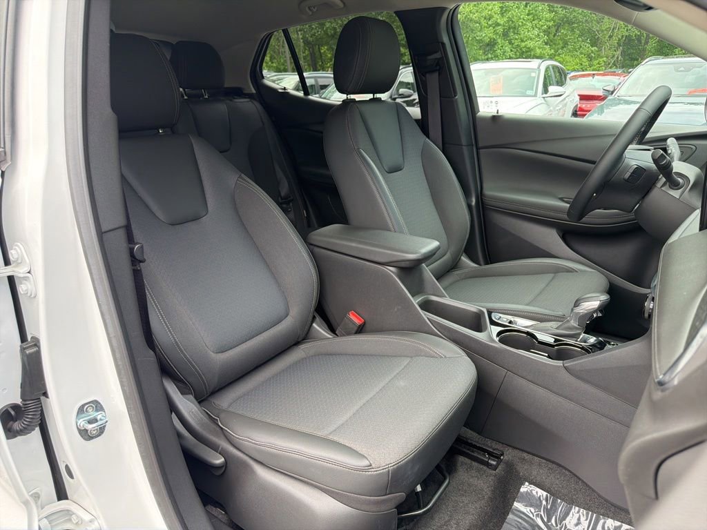 Used 2024 Buick Encore GX Preferred FWD image 9