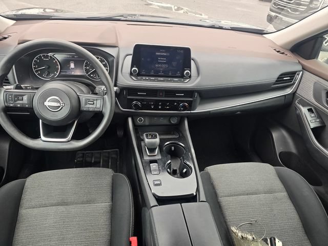 Used 2022 Nissan Rogue S FWD image 14