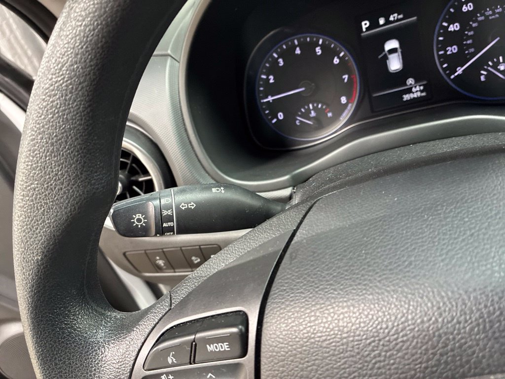 Used 2023 Hyundai Kona SEL AWD/4WD image 34
