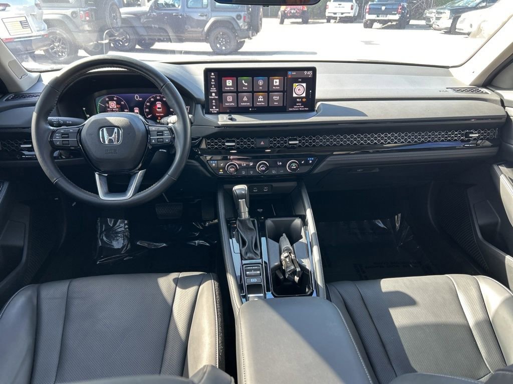 Used 2023 Honda Accord Touring image 30
