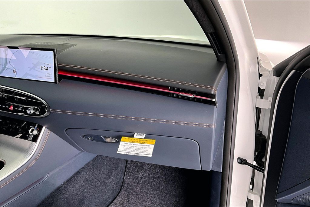New 2026 Genesis GV70 2.5T Sport Prestige AWD/4WD image 11