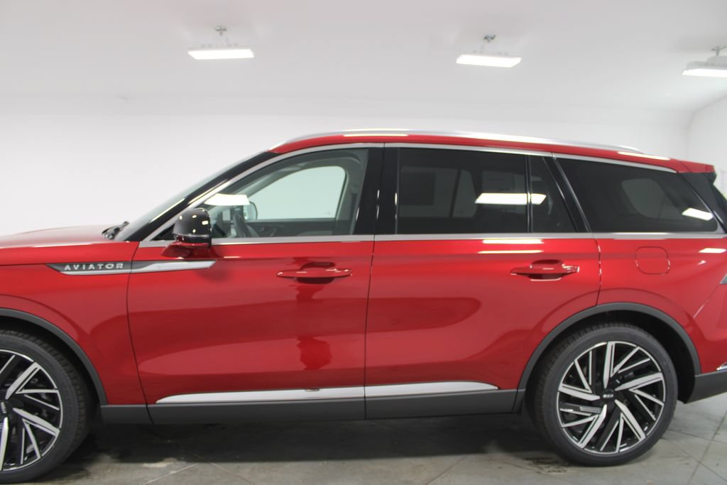 New 2026 Lincoln Aviator Reserve AWD/4WD image 5
