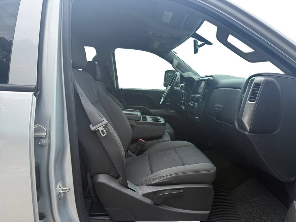 Used 2015 Chevrolet Silverado 2500 LT w/ LT Convenience Package AWD/4WD image 15