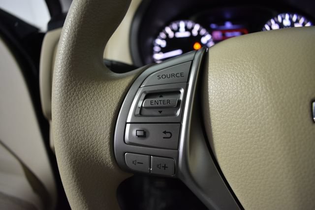 Used 2016 Nissan Altima 2.5 S w/ Power Driver Seat Package FWD image 16