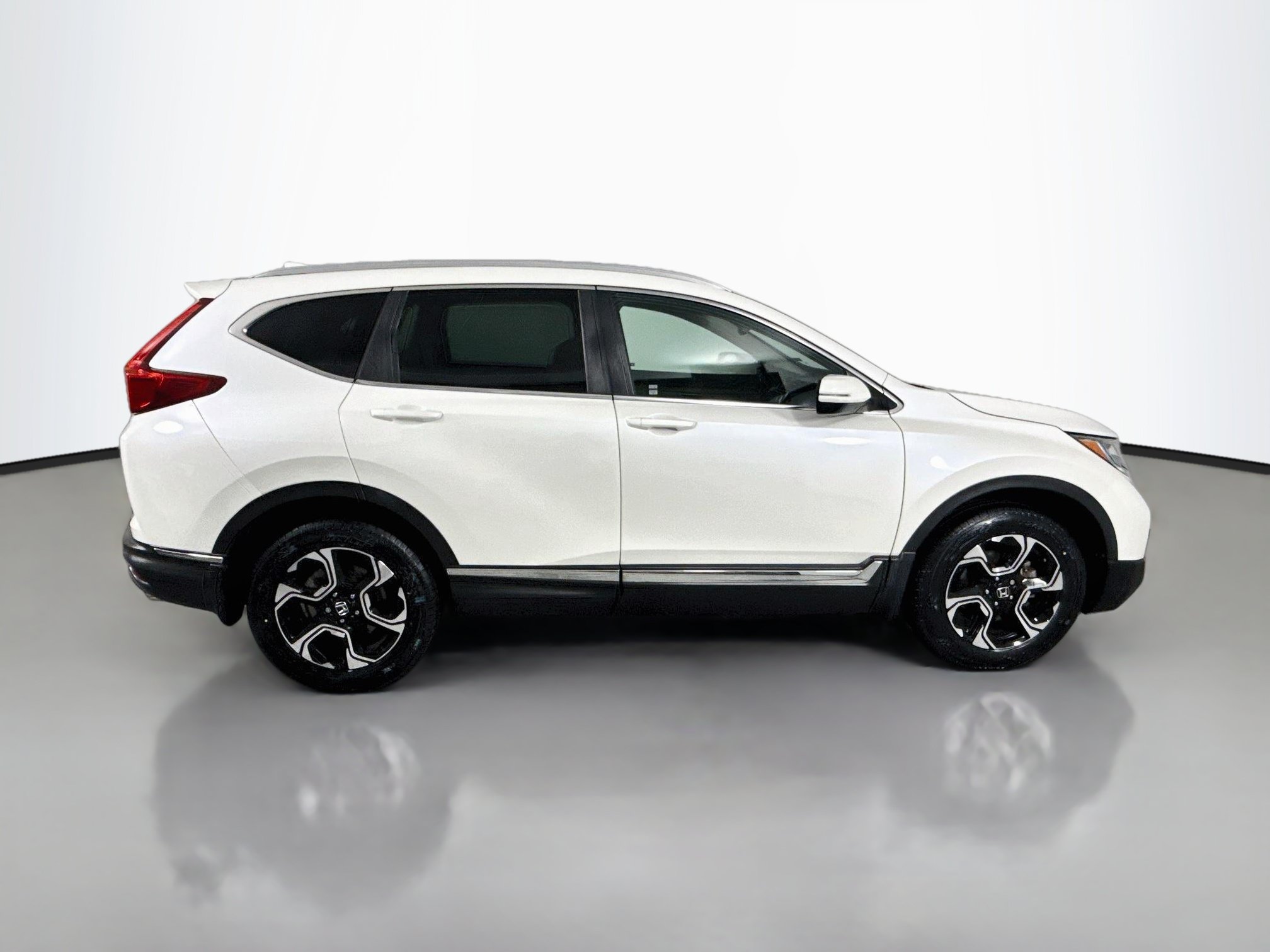 Used 2017 Honda CR-V Touring image 8