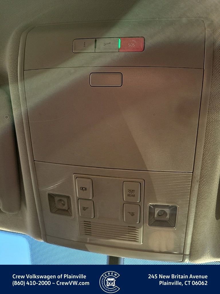 Certified 2022 Volkswagen Atlas SE image 10