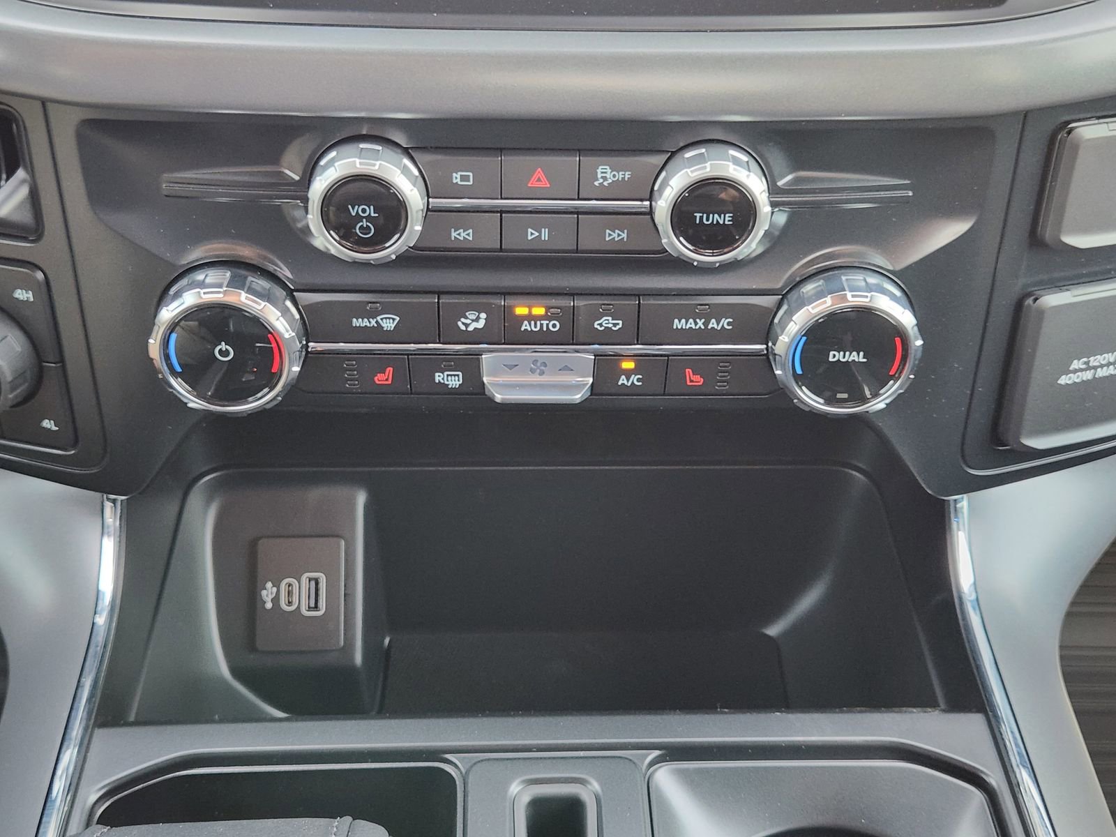 New 2026 Ford F150 XLT w/ Equipment Group 302A MID image 20