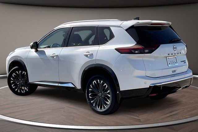 New 2026 Nissan Rogue Platinum image 3