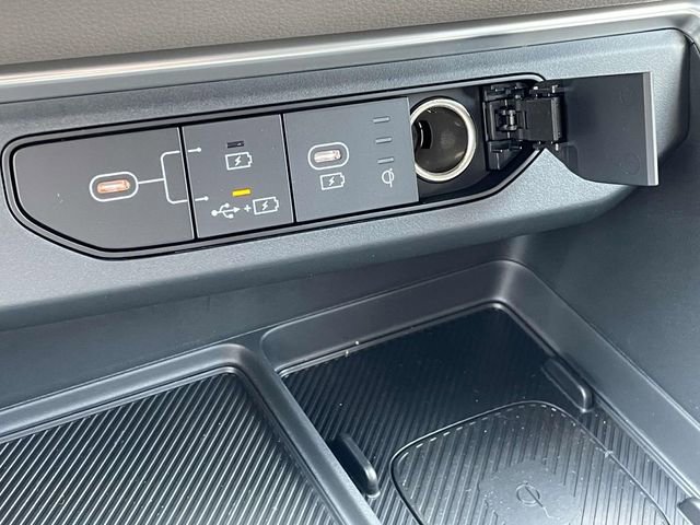 New 2026 Kia Carnival EX image 37