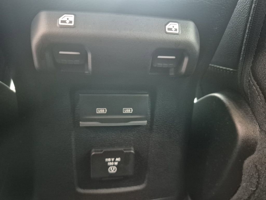 Used 2021 Jeep Wrangler Unlimited Sahara AWD/4WD image 13