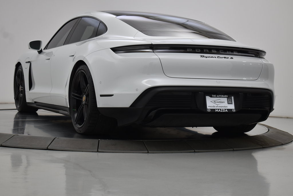 Used 2022 Porsche Taycan Turbo S AWD/4WD image 29