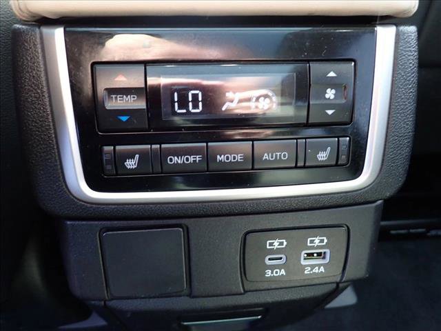 Used 2023 Subaru Ascent Limited w/ Technology Package image 10