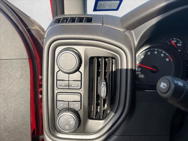 Used 2023 Chevrolet Silverado 1500 Custom AWD/4WD image 11