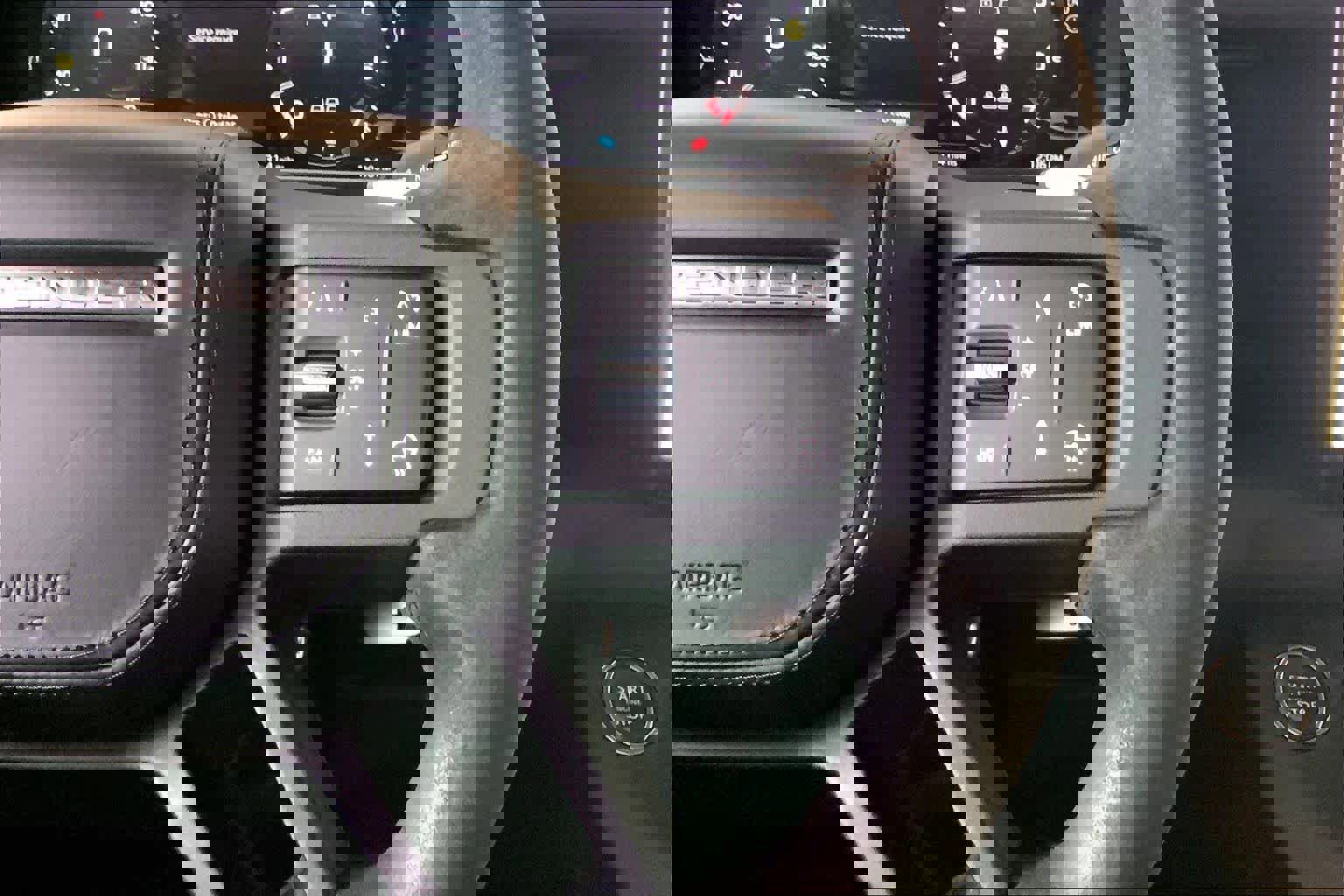 Used 2023 Land Rover Defender 110 V8 image 25