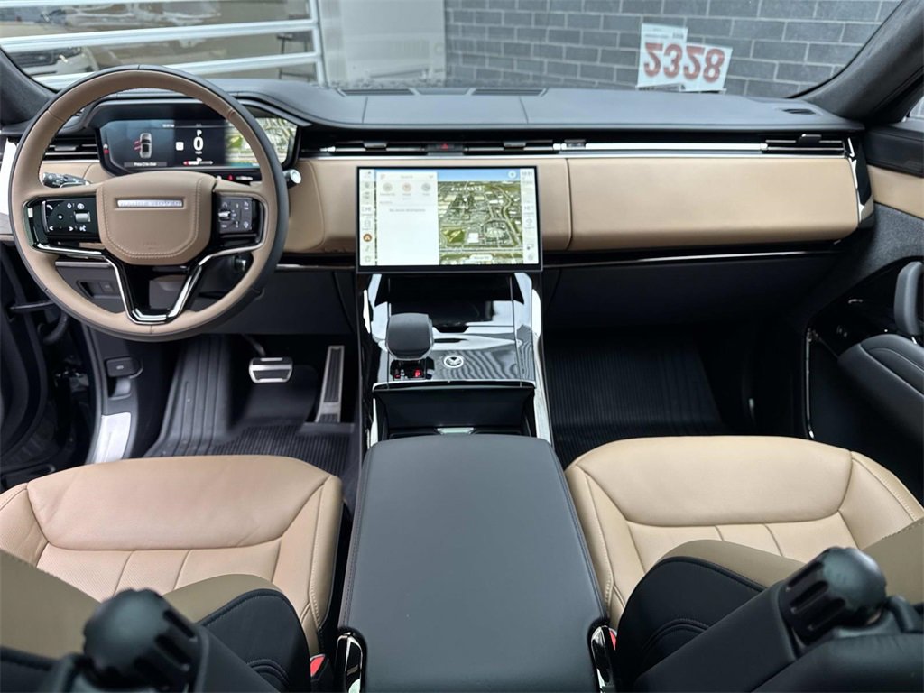 Used 2025 Land Rover Range Rover Sport Autobiography image 16
