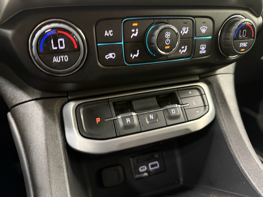 Certified 2023 GMC Acadia SLE w/ Driver Convenience Package FWD image 39