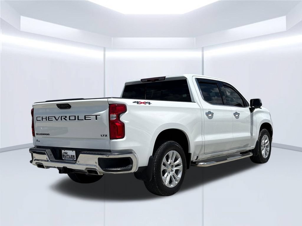 Used 2022 Chevrolet Silverado 1500 LTZ w/ Technology Package AWD/4WD image 8
