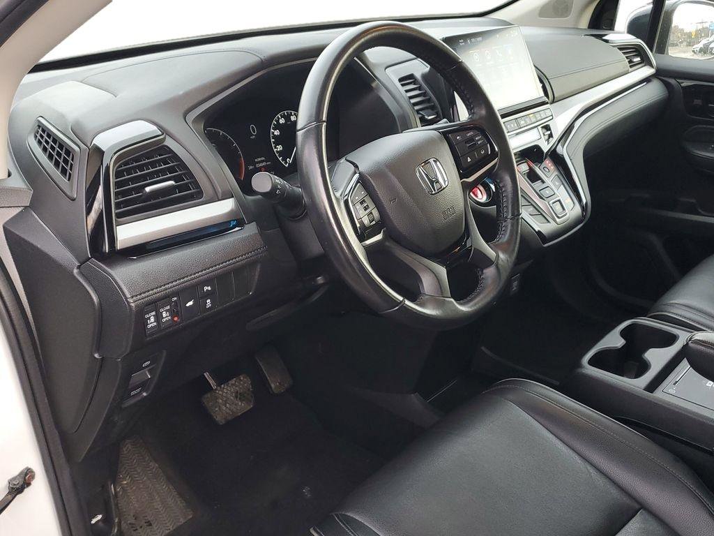 Used 2025 Honda Odyssey Touring image 8