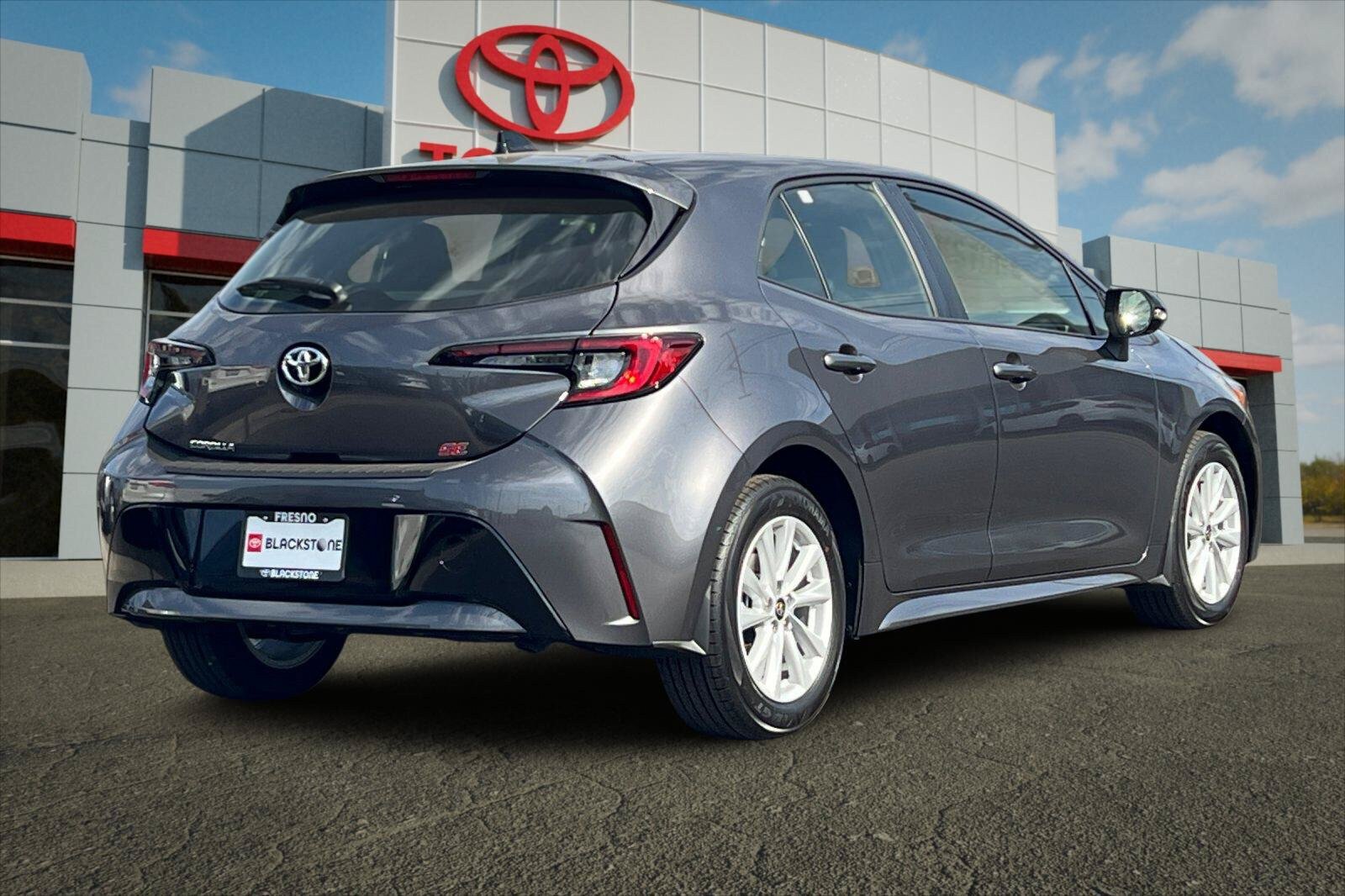 Certified 2027 Toyota Corolla SE w/ SE Premium Package FWD image 3