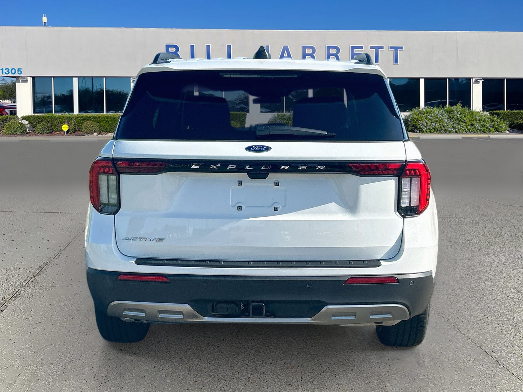 New 2026 Ford Explorer Active w/ Active Comfort Package RWD image 5