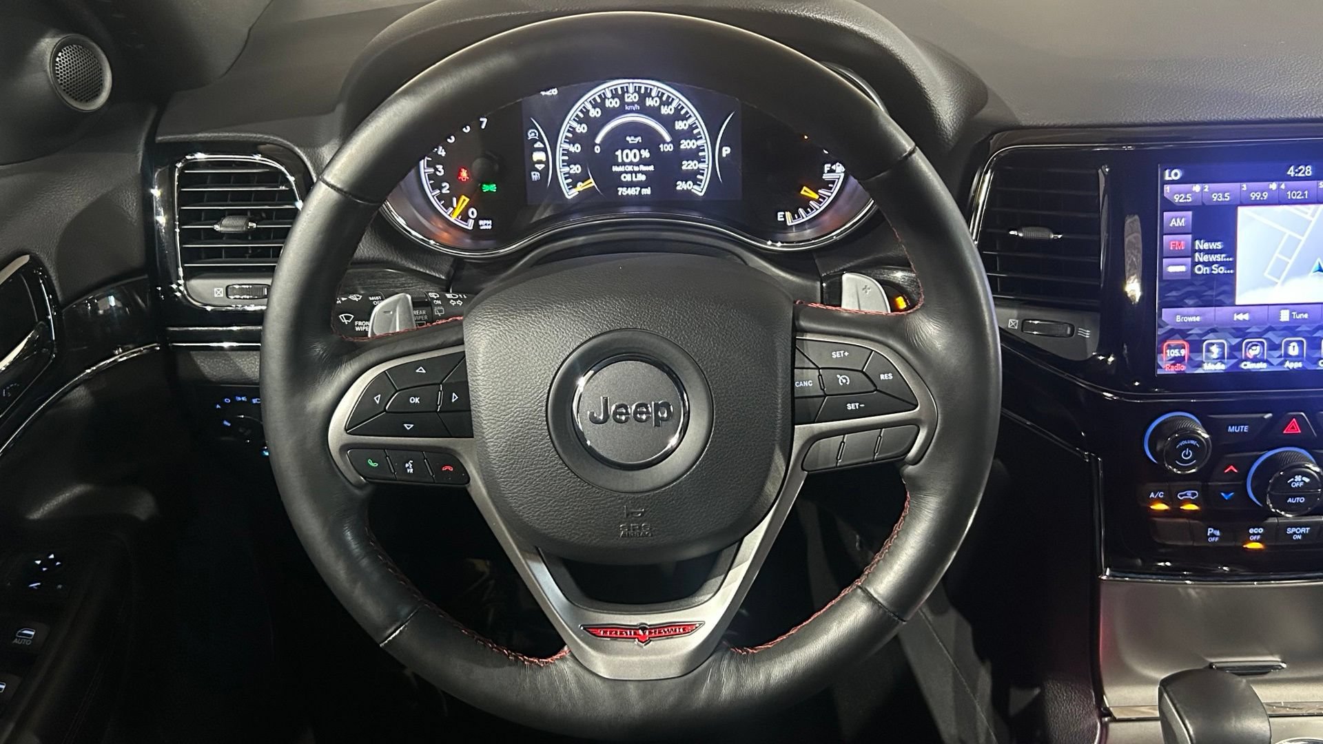 Used 2019 Jeep Grand Cherokee Trailhawk AWD/4WD image 64