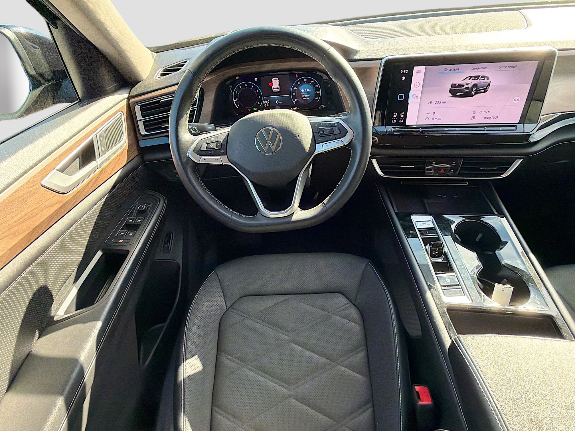 Used 2024 Volkswagen Atlas SE image 17