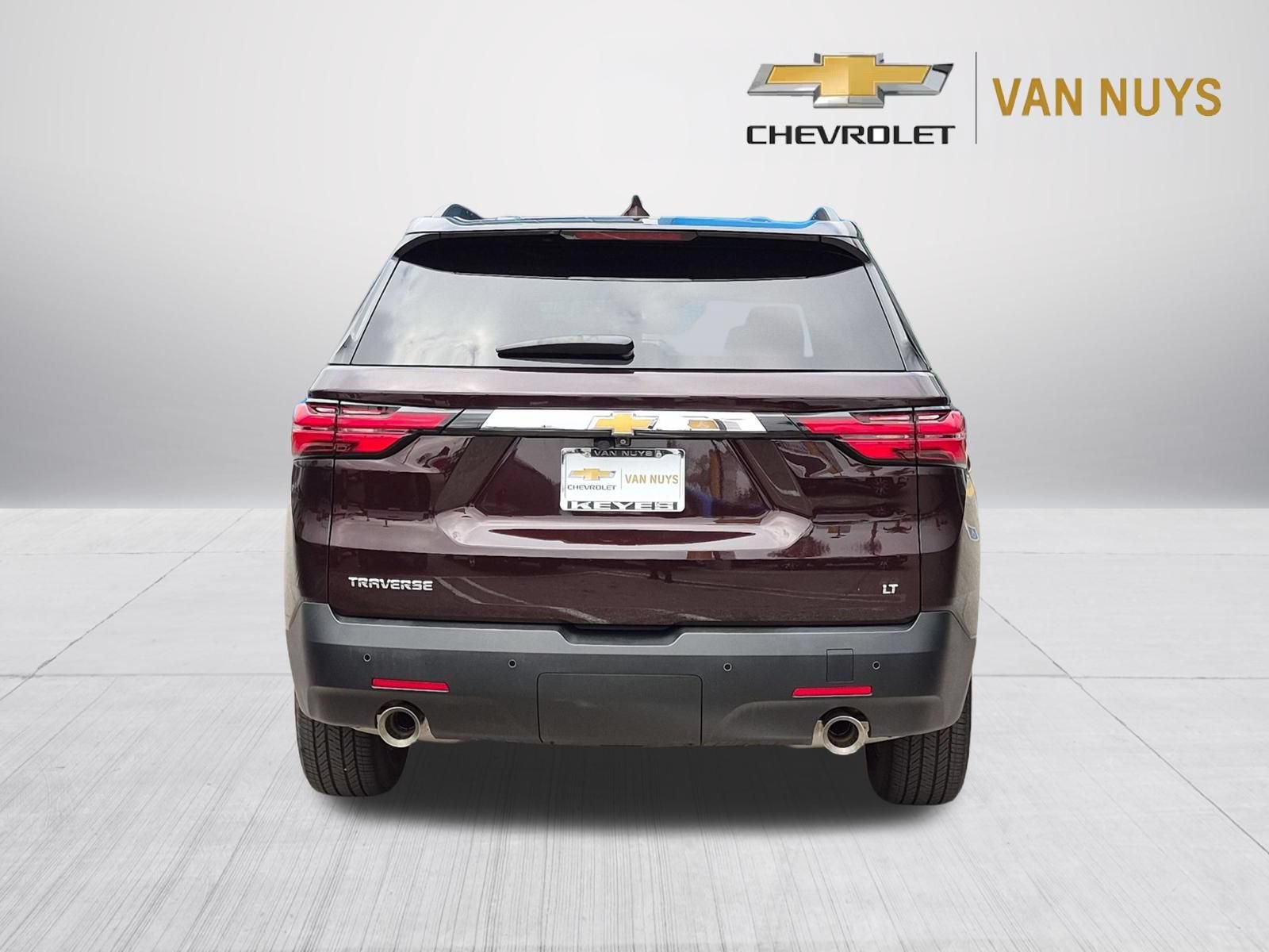 Used 2023 Chevrolet Traverse LT FWD image 6