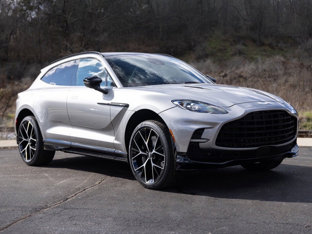 New 2025 Aston Martin DBX 707 image 11