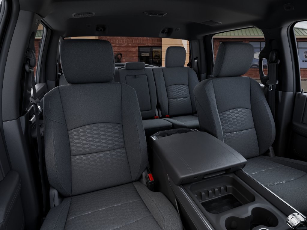 New 2026 RAM 3500 Big Horn AWD/4WD image 18