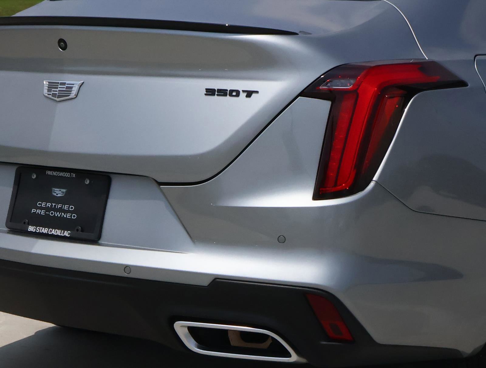Used 2025 Cadillac CT4 Luxury RWD image 11