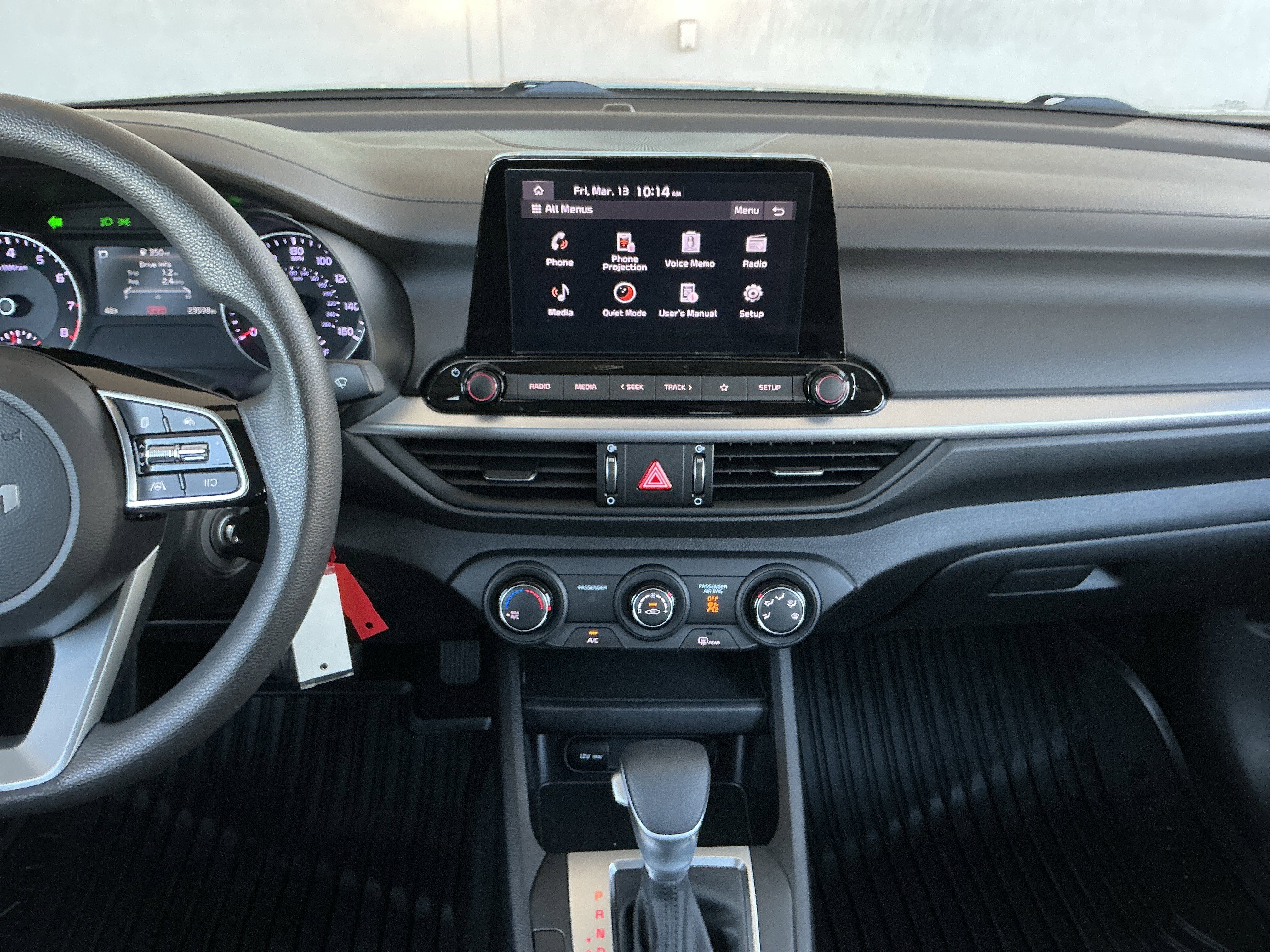 Used 2023 Kia Forte LXS w/ LXS Technology Package image 9