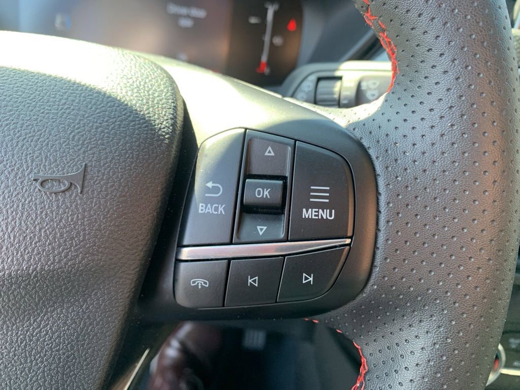 Used 2025 Ford Escape ST-Line image 22