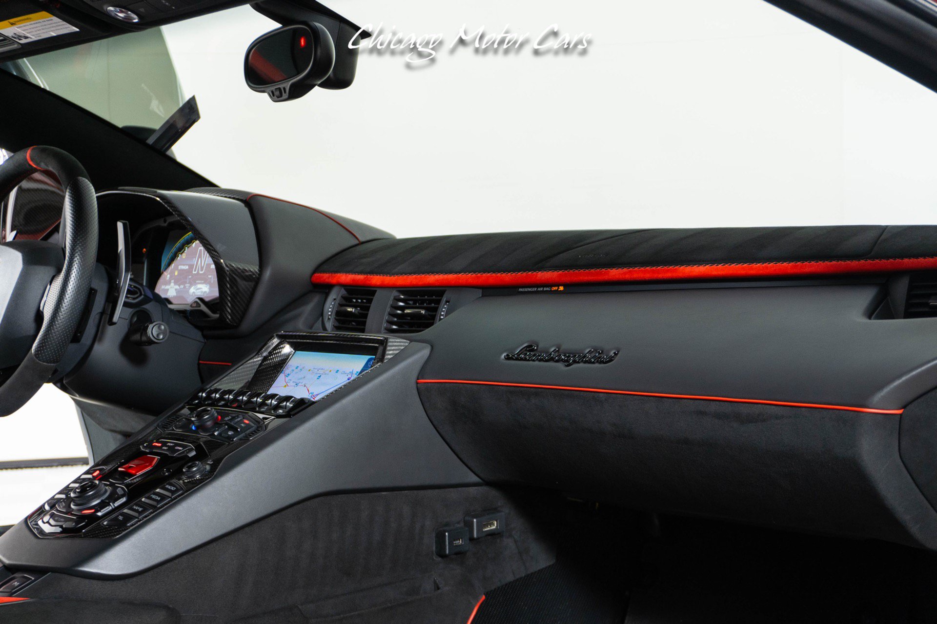 Used 2019 Lamborghini Aventador SVJ AWD/4WD image 42