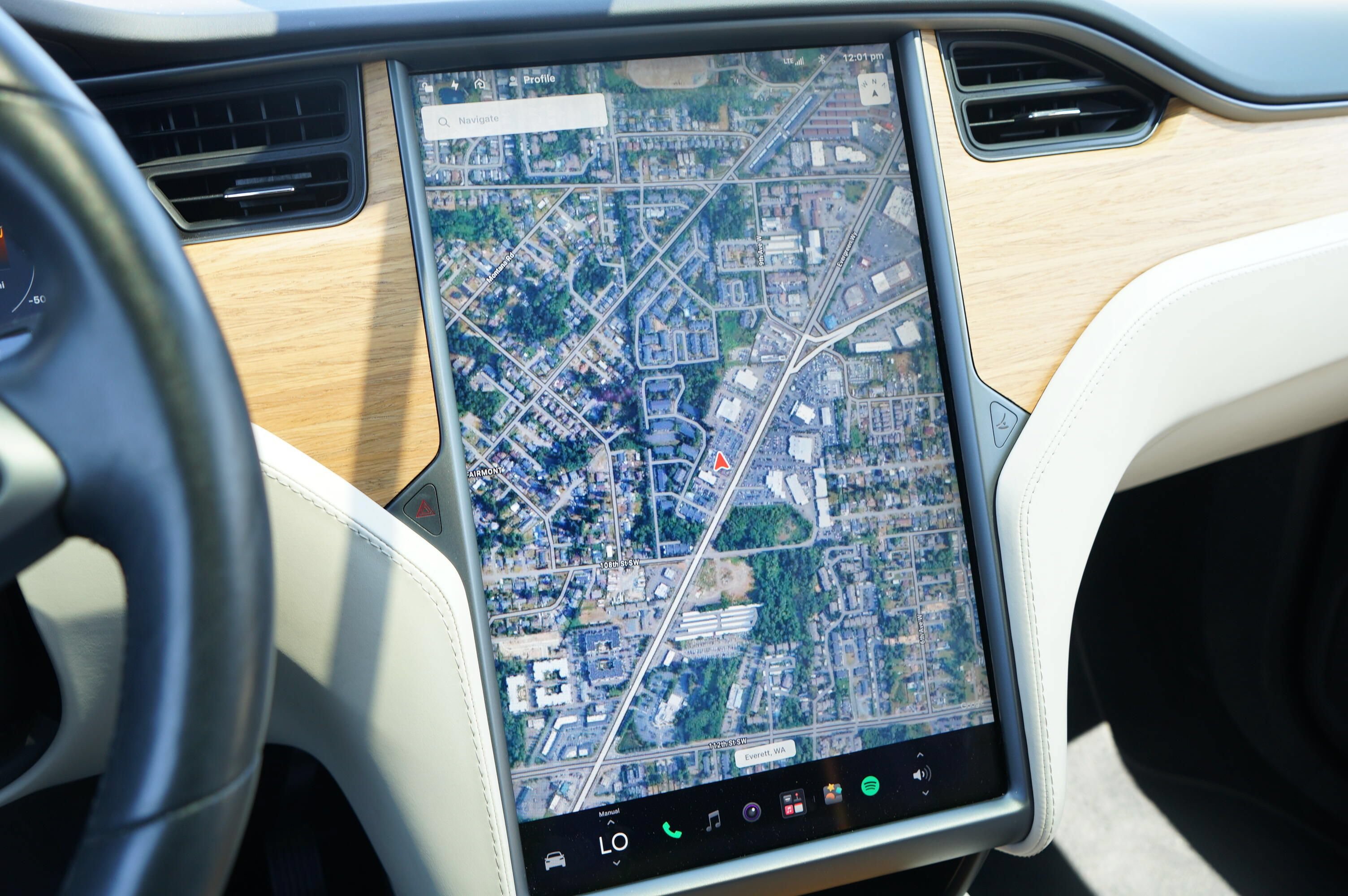 Used 2018 Tesla Model X 75D AWD/4WD image 20