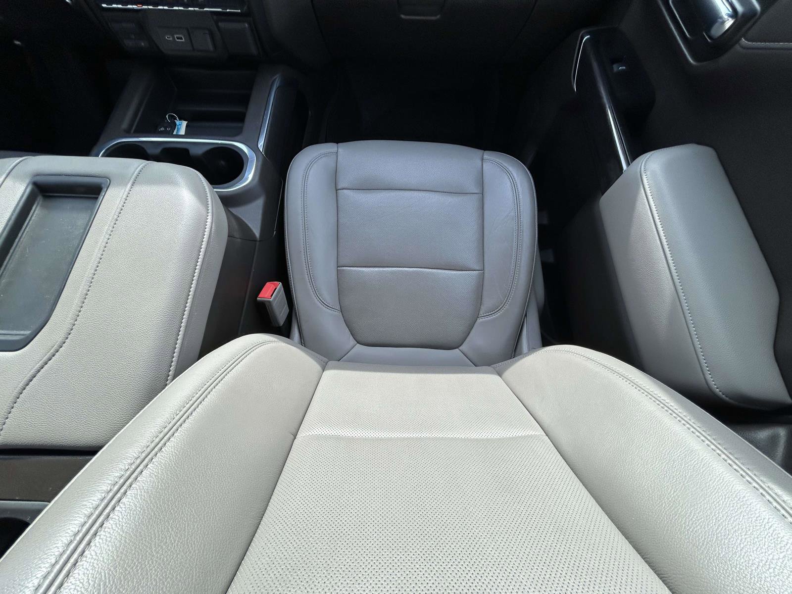 Used 2019 Chevrolet Silverado 1500 LTZ image 14