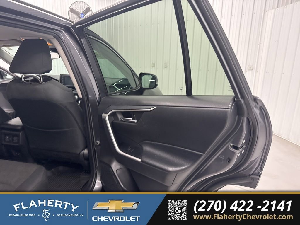 Used 2021 Toyota RAV4 XLE w/ XLE Grade Weather Package image 15