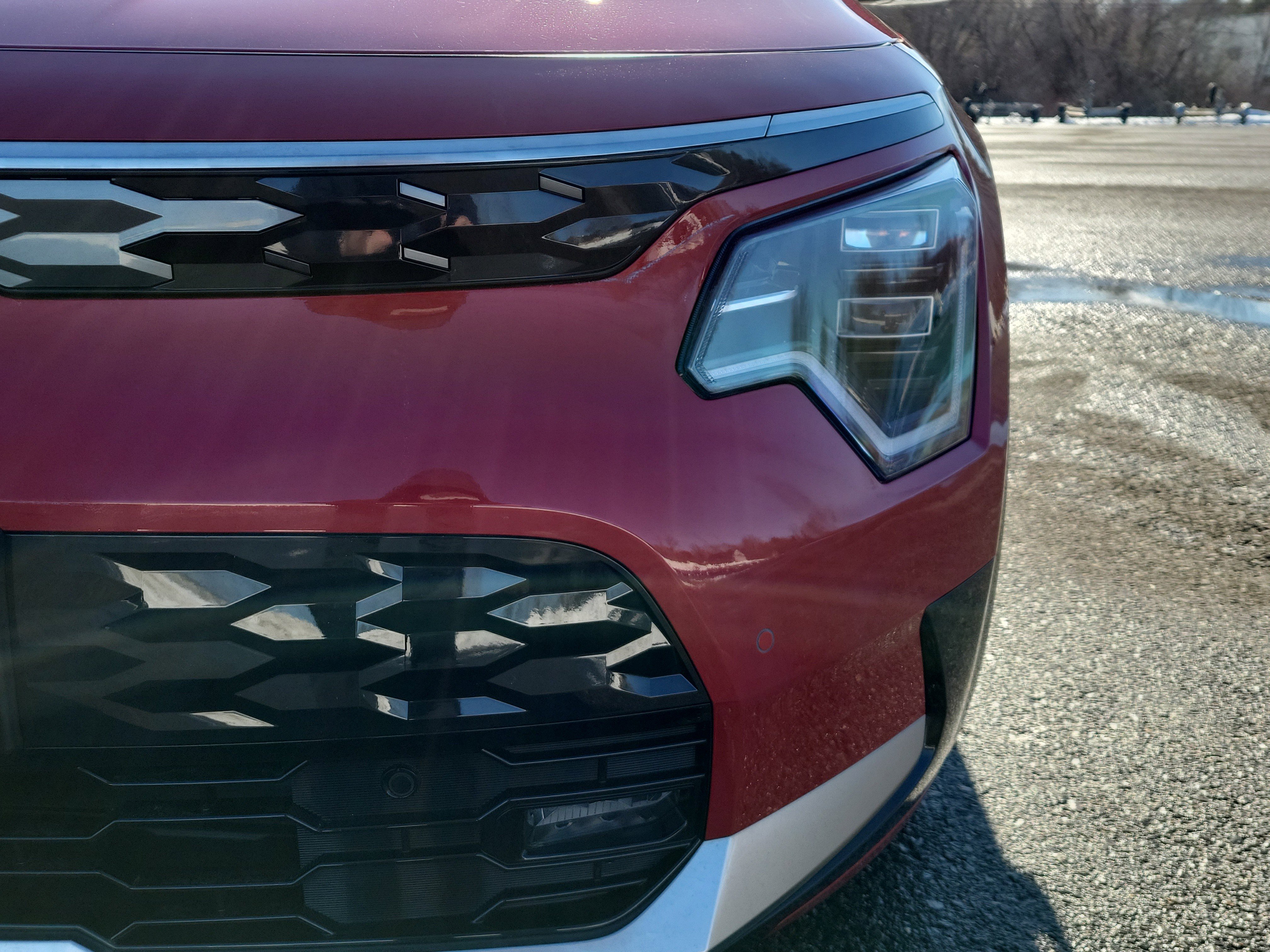 Used 2024 Kia Niro Wave w/ Wave Preserve Package image 9