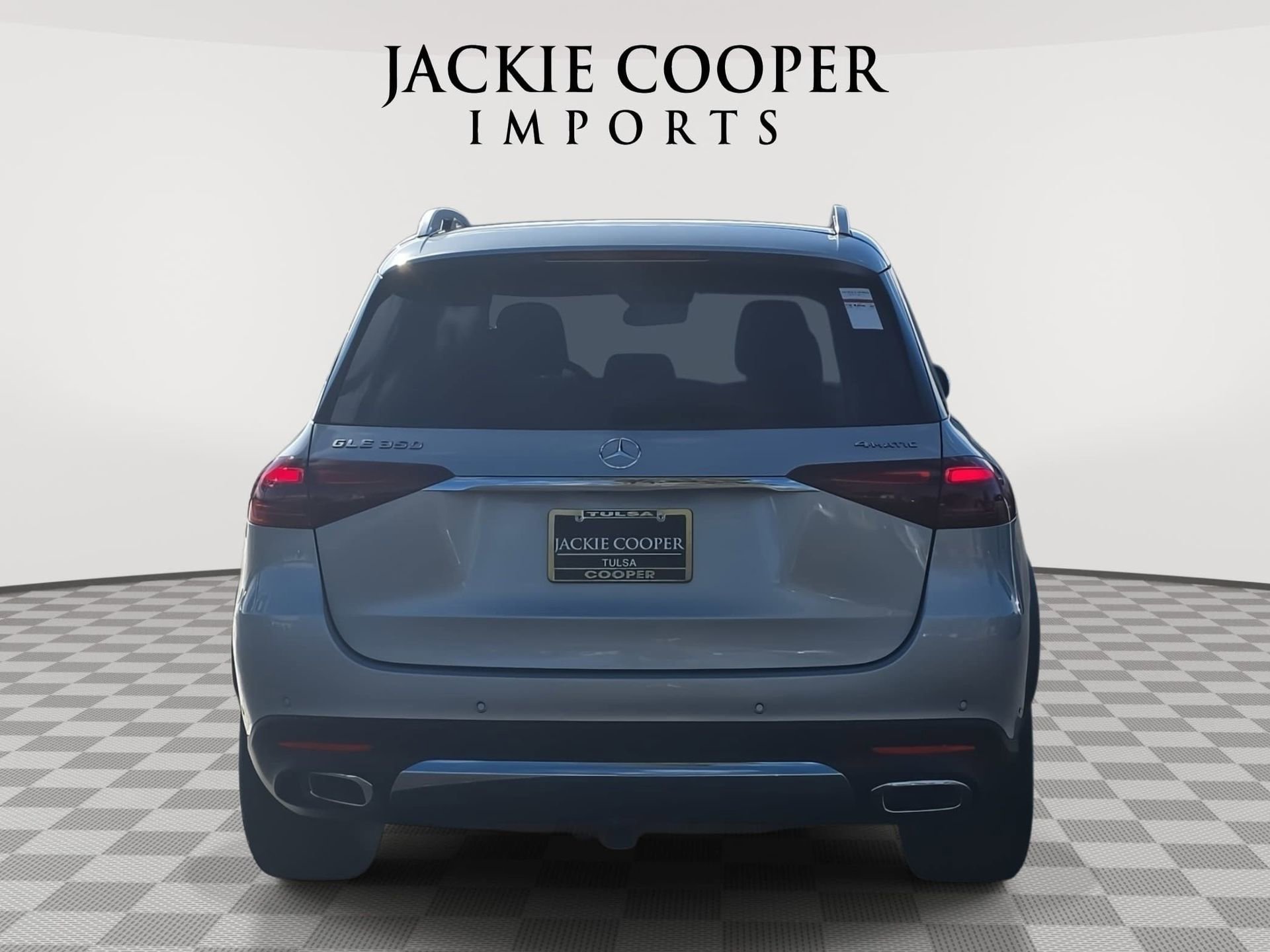 Used 2025 Mercedes-Benz GLE 350 4MATIC image 6