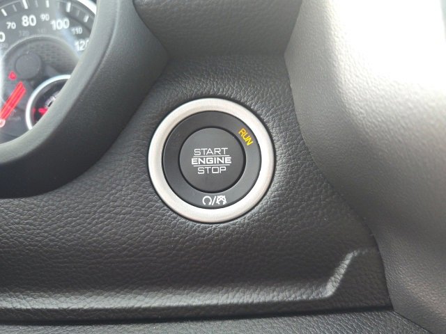 New 2026 RAM 1500 4x4 Crew Cab image 16