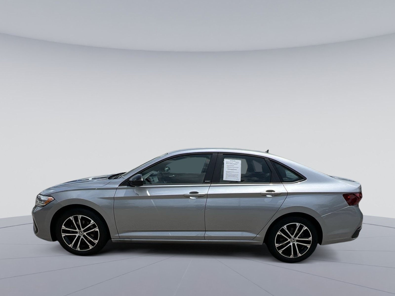 Used 2023 Volkswagen Jetta Sport FWD image 2