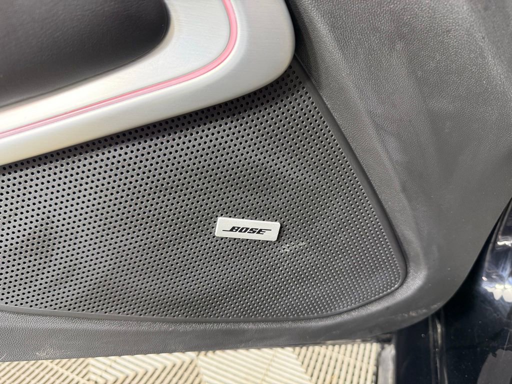 Used 2018 Chevrolet Camaro SS image 17