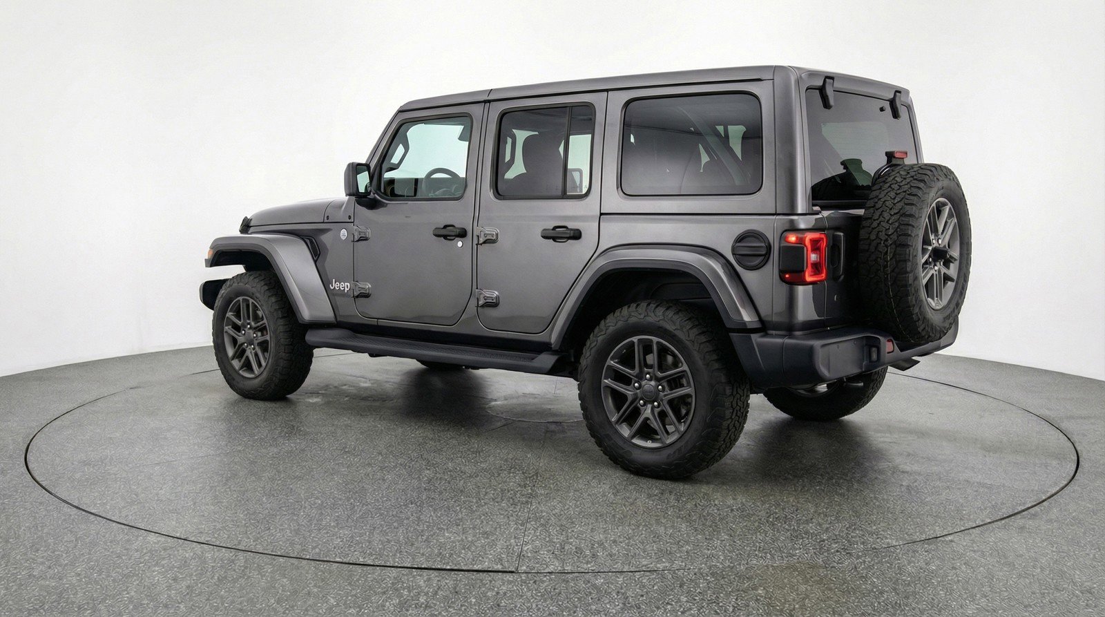 Used 2025 Jeep Wrangler Sport S image 6